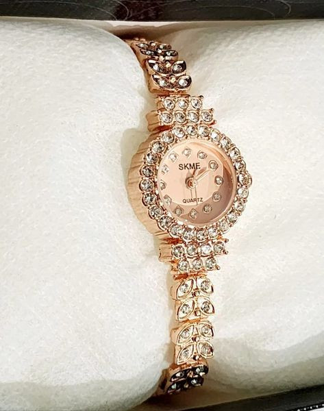 Luxury Gorgeous Stone Watch for Ladies- Silver