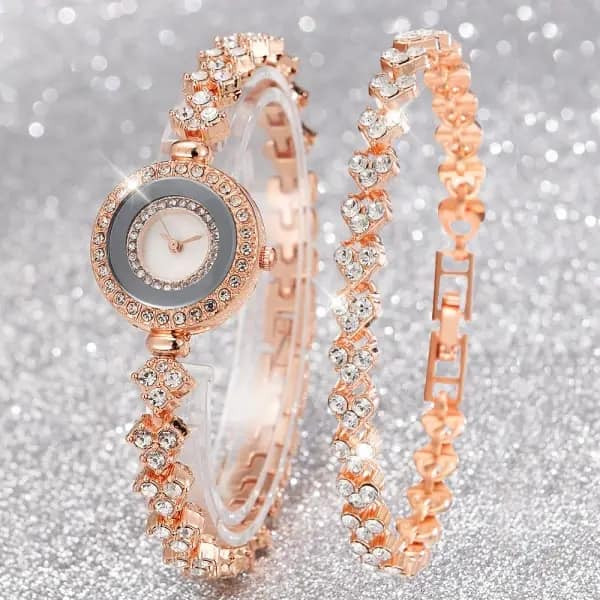Trendy Luxury Diamond Small Dial Bracelet Ladies Watch With Box